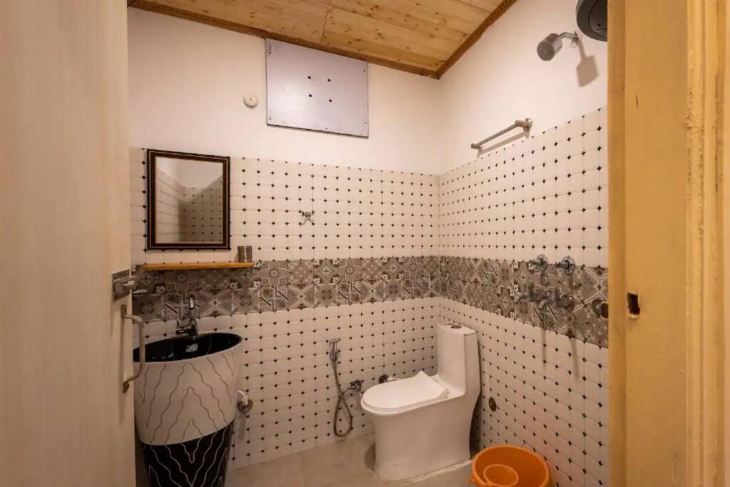 The Hill Story, Entire Chalet, Offbeat,Cozy Masuri Exterior foto